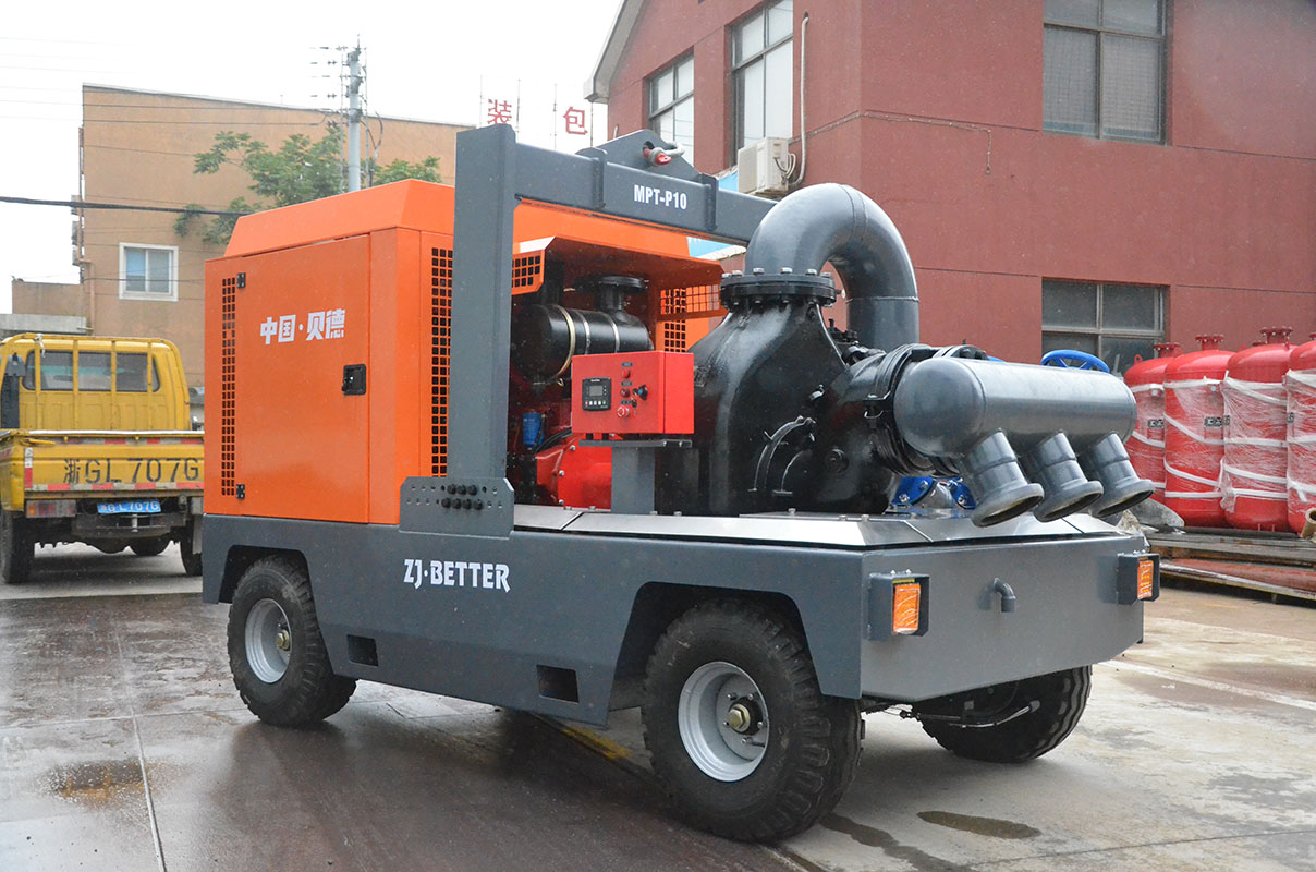 应急救援移动泵车，水泵与柴油机一体的排水设备